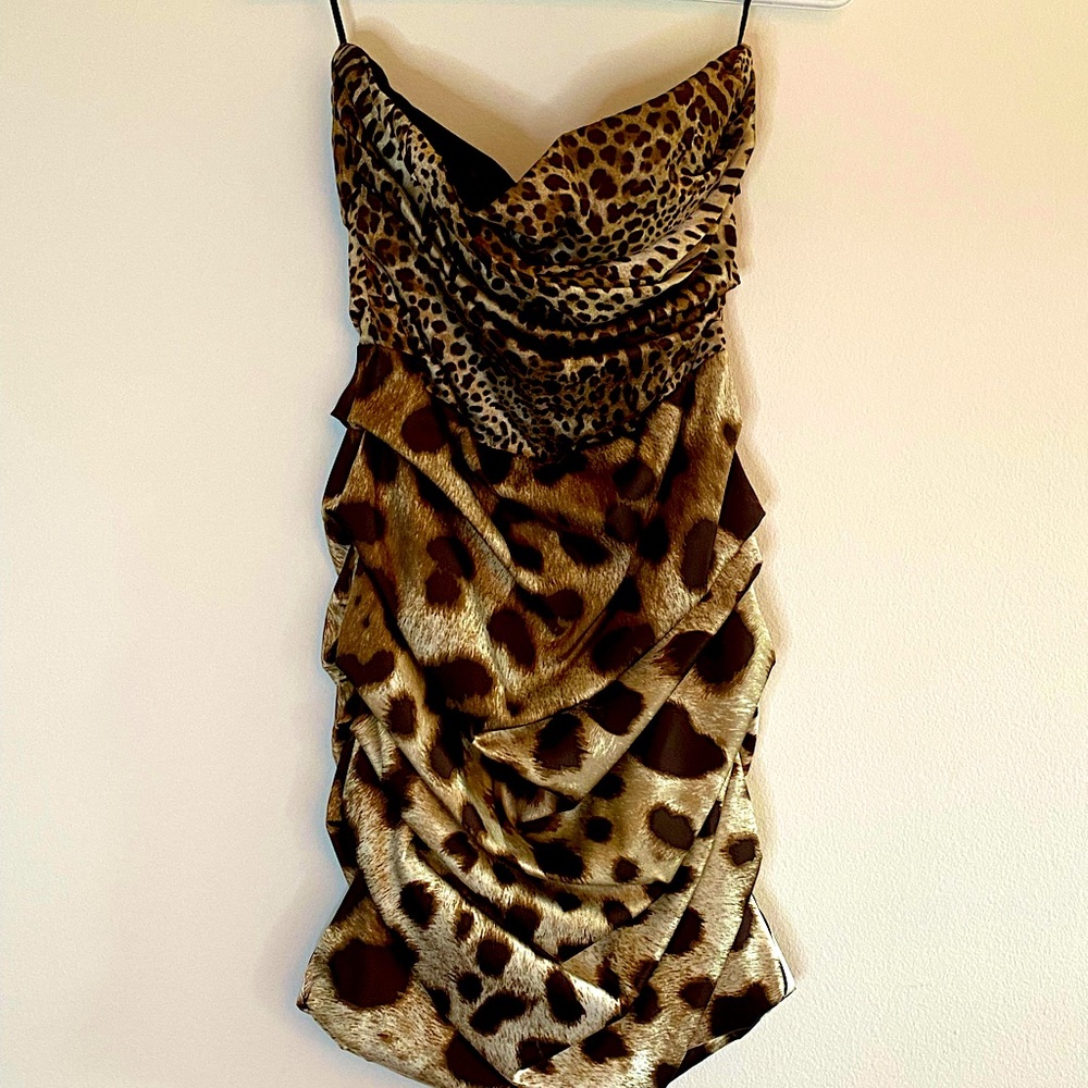 Dolce & Gabbana leopard print cocktail dress